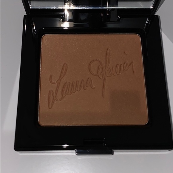 LAURA MERCIER MATTE BRONZING POWDER - Picture 2 of 8